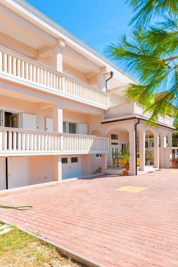 Apartments Facini Kosljun Экстерьер фото