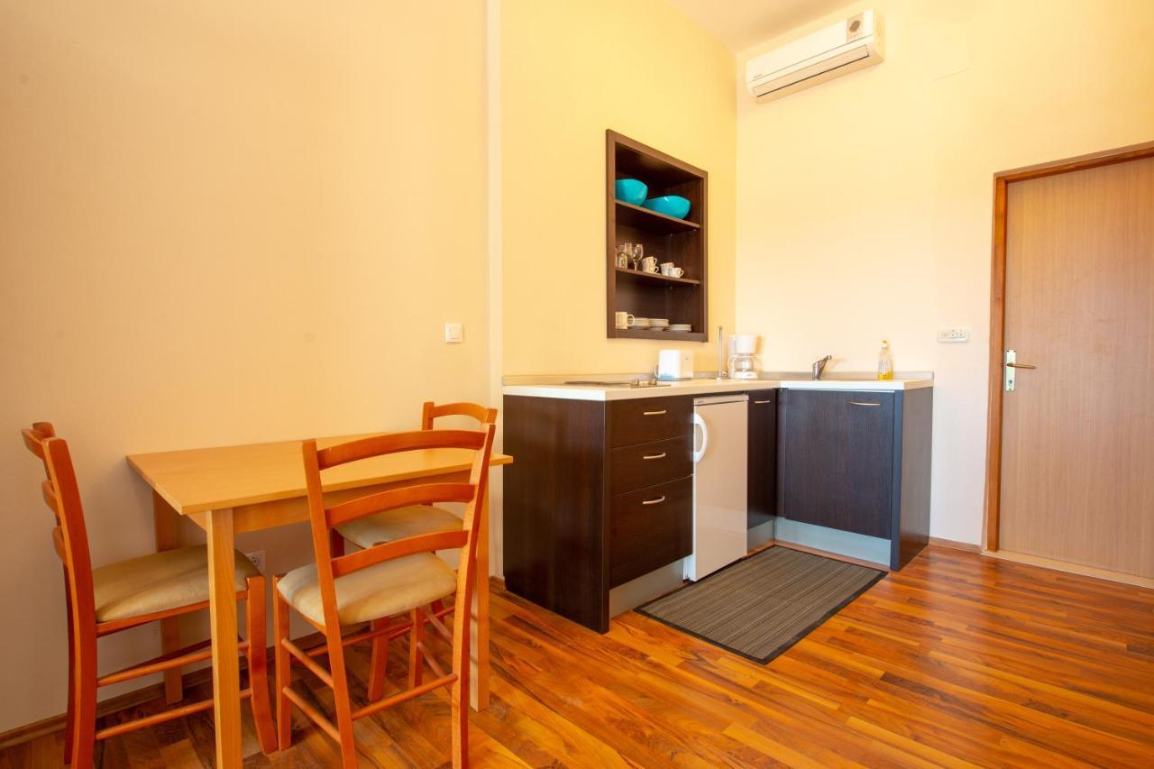 Apartments Facini Kosljun Экстерьер фото