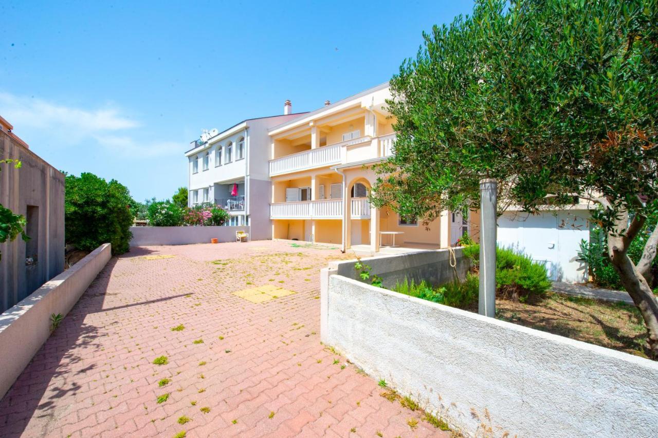 Apartments Facini Kosljun Экстерьер фото